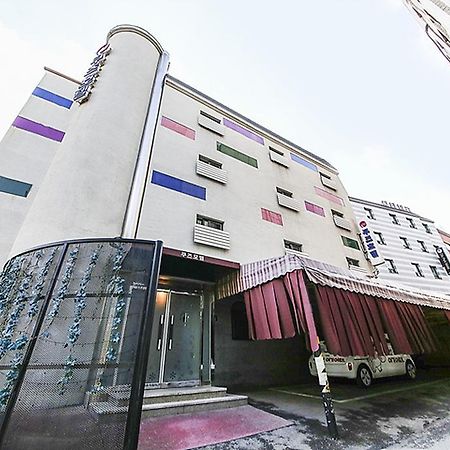 Coups Hotel Сеул Екстериор снимка