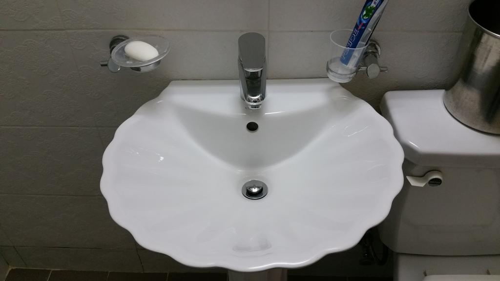 Coups Hotel Сеул Стая снимка