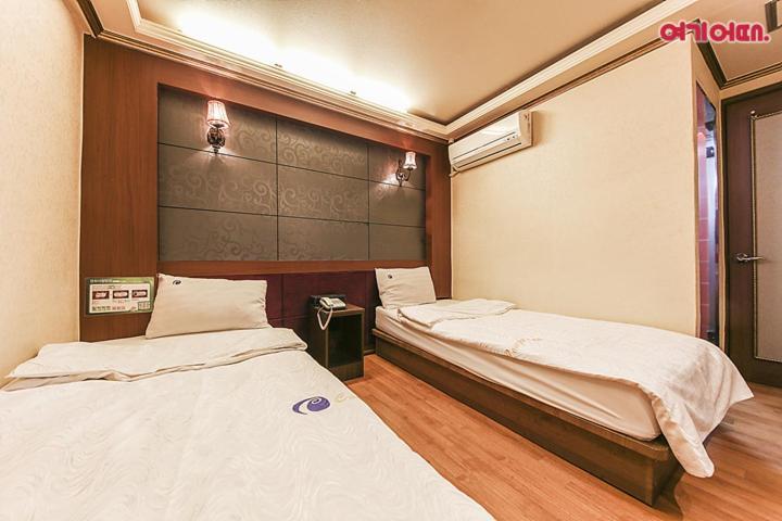 Coups Hotel Сеул Екстериор снимка