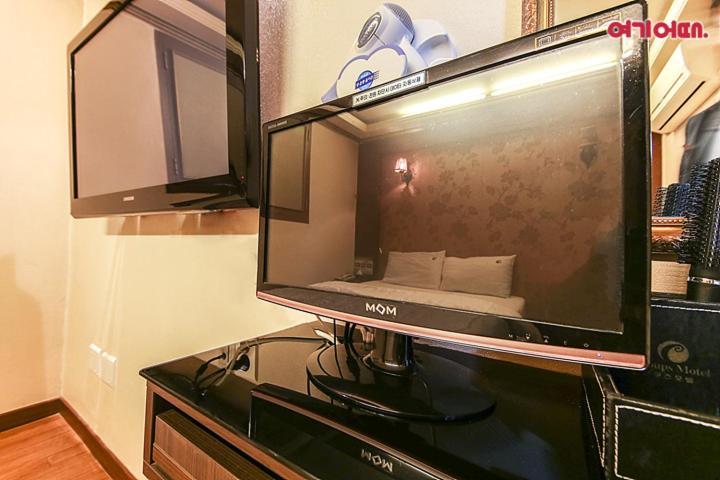 Coups Hotel Сеул Екстериор снимка